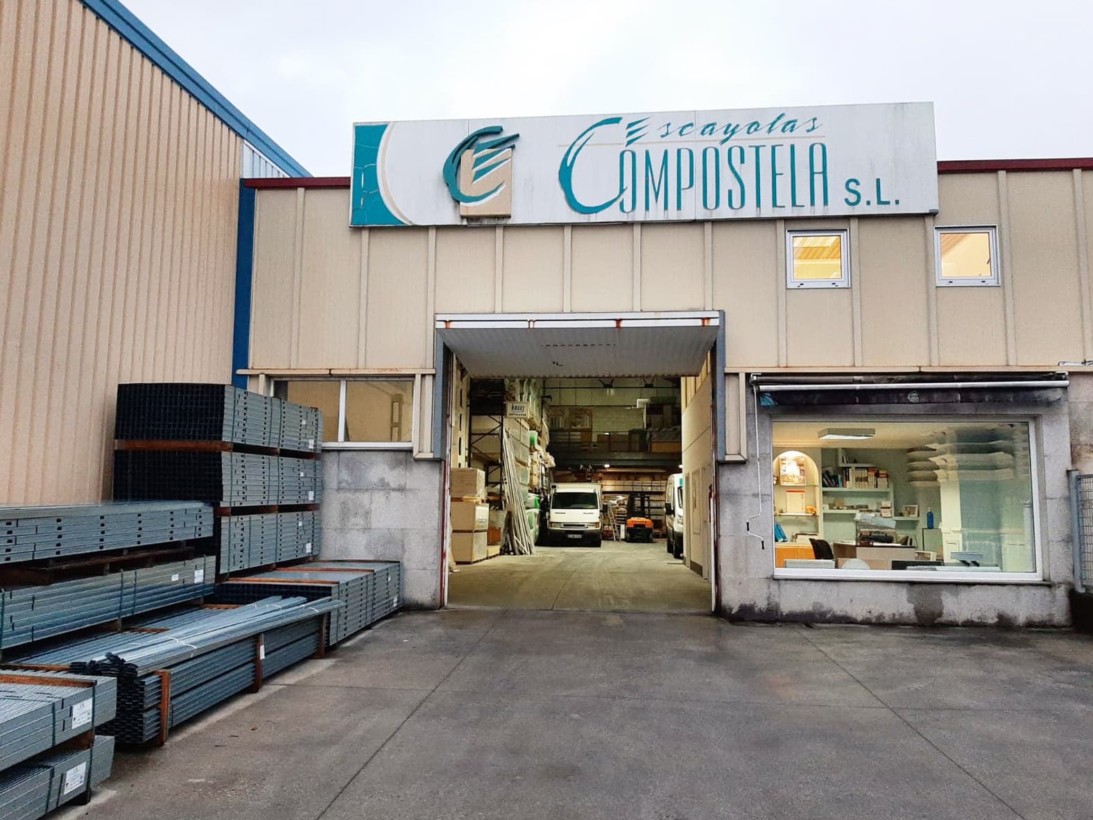 Profesionales en trabajos de escayola